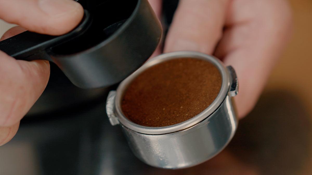 ROK USA lifestyle view showing the EspressoGC Black PLUS manual workflow